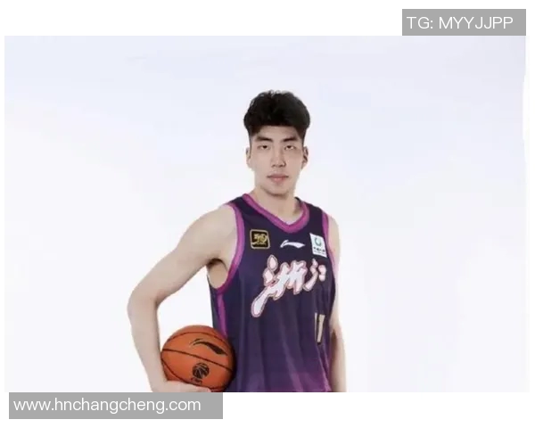 余嘉豪的成长之路与未来发展展望探索青年才俊的无限可能性