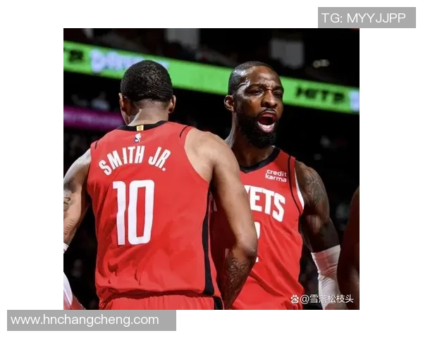 火箭队与勇士队的激烈对决谁能在NBA赛场上笑到最后