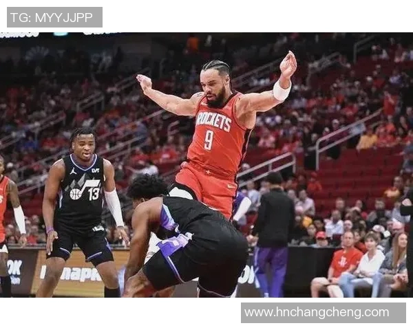 5月7日火箭队对阵爵士队全场精彩比赛录像回放与精彩瞬间分析 5月7日火箭队对阵爵士队全场精彩比赛录像回放与精彩瞬间分析