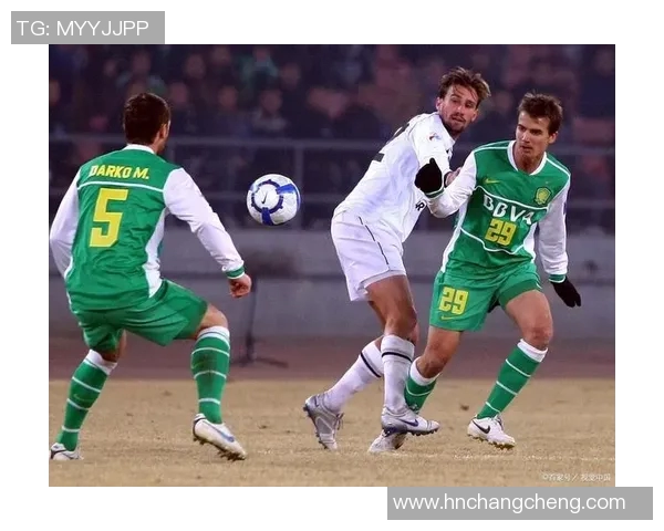 国安与墨尔本胜利精彩对决集锦回顾展现足球魅力与激情瞬间 国安与墨尔本胜利精彩对决集锦回顾展现足球魅力与激情瞬间