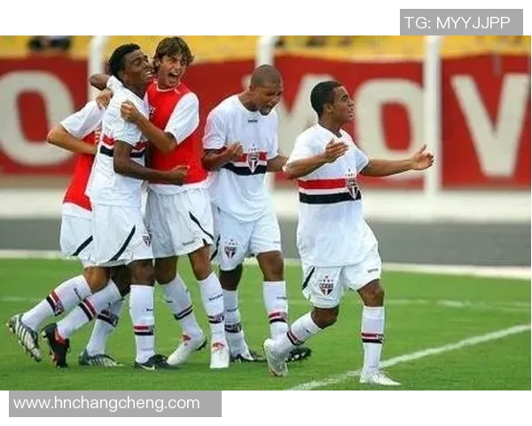 圣保罗与哥伦布竞技的激烈对决分析与赛前展望 圣保罗与哥伦布竞技的激烈对决分析与赛前展望