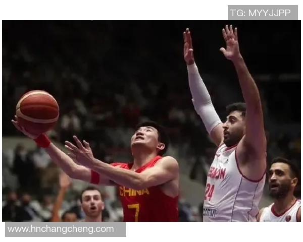 广州篮球队防反体系解析：战术运用与实战效果的深度剖析