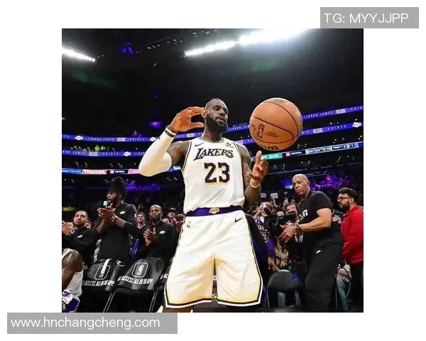 詹姆斯历史性里程碑达成成就四万分一万板一万助的伟大时刻