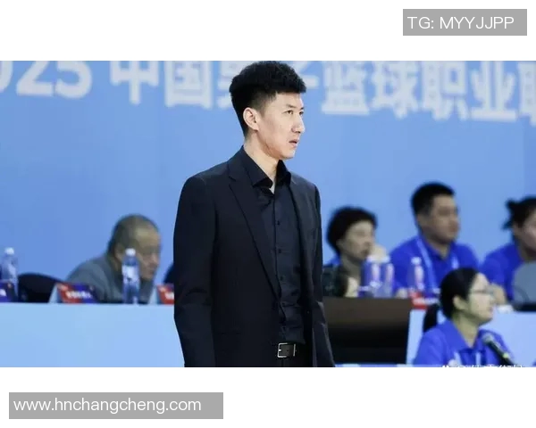 韩硕：从篮球场的拼搏到人生的转折，如何实现梦想与自我价值的双重提升