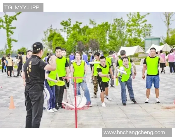 飞盘盛宴：深入深圳飞盘队的拼搏与团结精神探秘之旅MBA