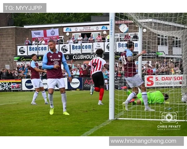 广州羽毛球队边路渗透战术解析与实战应用探讨